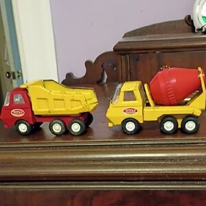 Tonka Yellow & Red Dump Truck and Cement Mixer Toy Set